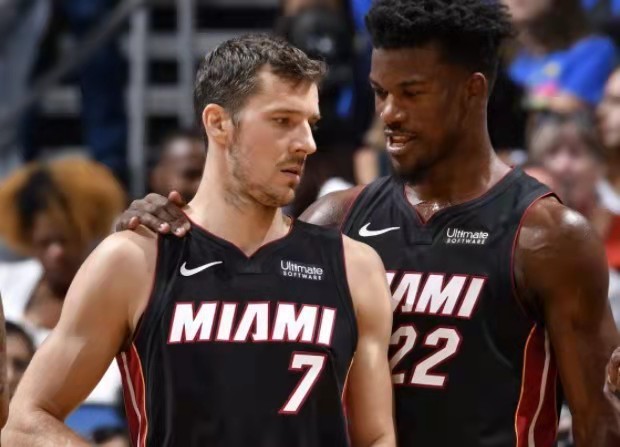 即每位选手 即每位选手