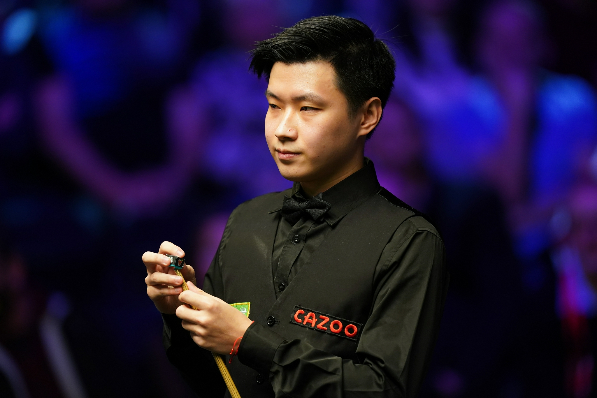 经济迅速攀 经济迅速攀